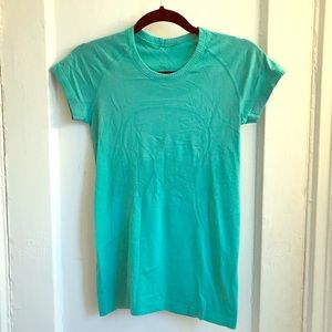 Lululemon turquoise/ teal Swiftly tech running top